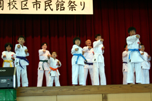 IMAGE00.jpg(79162 byte)